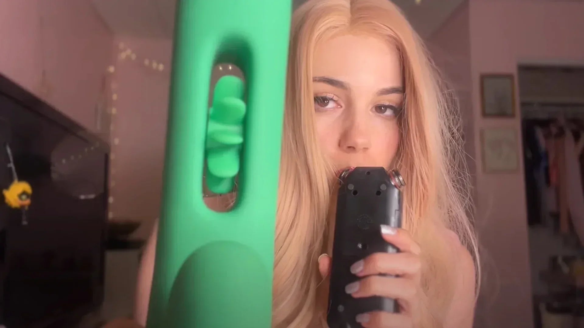 Miss Aly ASMR’s Intimate Review of VIVIFIE WINDMILL Vibrator