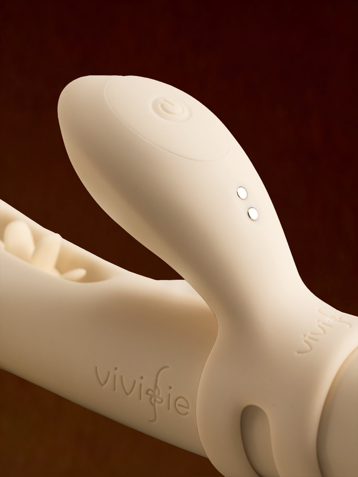 VIVIFIE_VELORA_Rabbit_sex_toy_charging_port